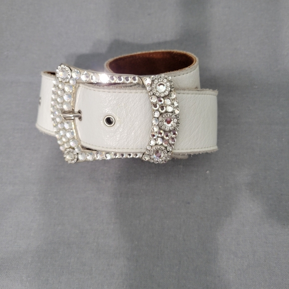 Michelle Monroe Vintage 80"s & 90's White and Silver Women's Belt Size 34 - Picture 3 of 8
